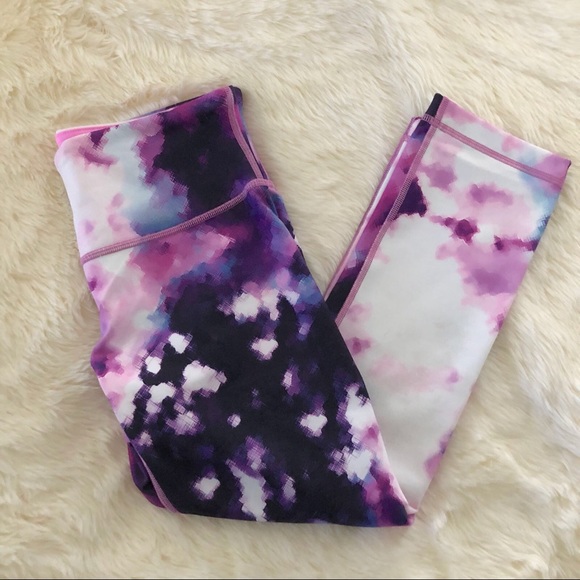 Lululemon Wunder Under Crop III
Blooming Pixie - Picture 5 of 8